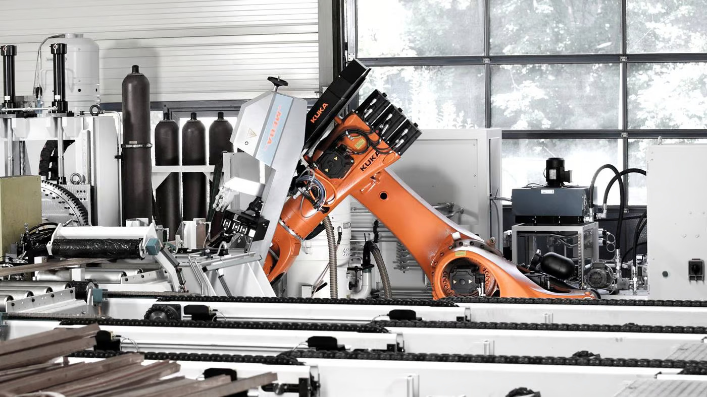 Wieland Anlagentechnik with KUKA KR 360 FORTEC integration