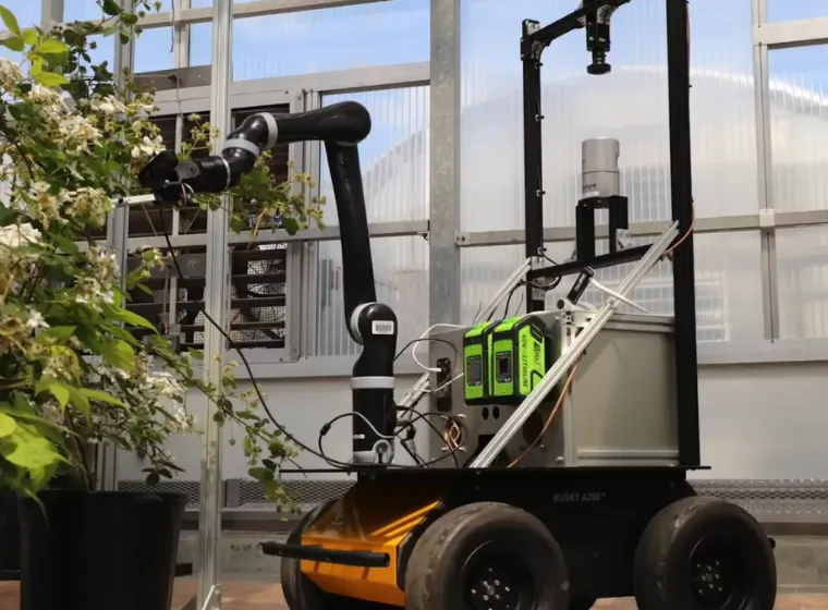 Multiple degrees of freedom options in Kinova Gen2