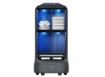 AI-powered delivery robot for safe and efficient transport