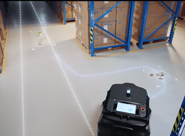 Pudu MT1 demonstrating advanced vacuum and sweep modes